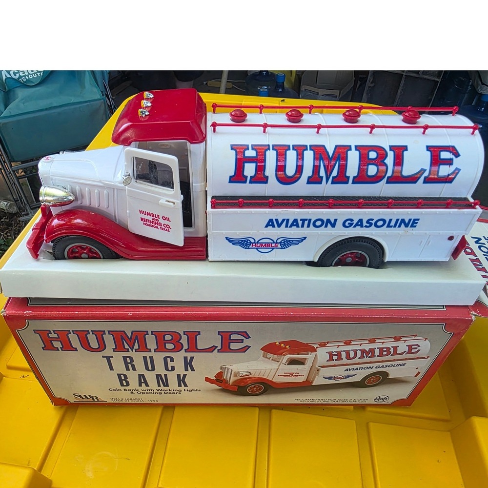 1993 Humble Oil Aviation Gasoline Truck Bank Collector Edition SWR MAR HUM001